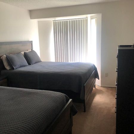 Whispering Meadows Apartments Bakersfield Bagian luar foto