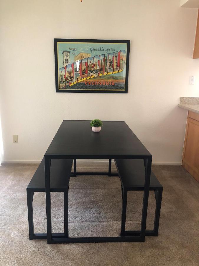 Whispering Meadows Apartments Bakersfield Bagian luar foto